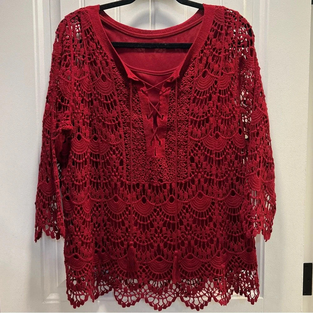 CJ Banks Burgundy‎ Crochet Layered Cami 2 Piece Blouse Set. Size X.